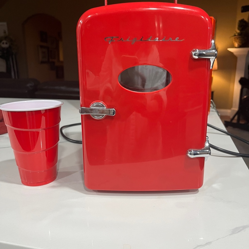 Frigidaire mini fridge.Office.Bedside Meds.Skincare. Portable/convenient.Vaycays